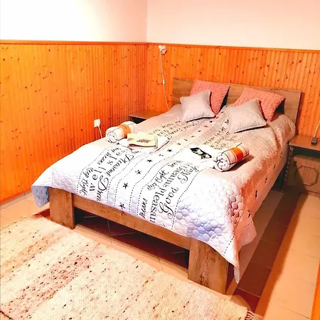 Flower Tisza Vendeghaz * Tiszafüred