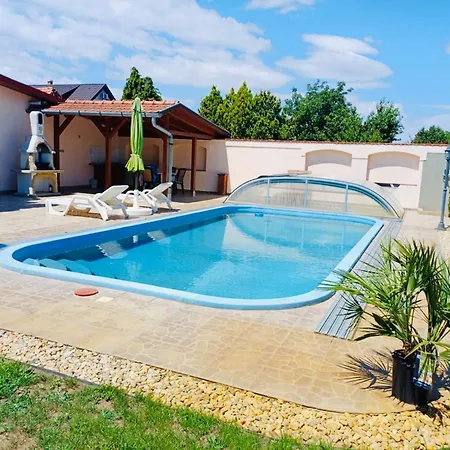 Flower Tisza Vendeghaz *